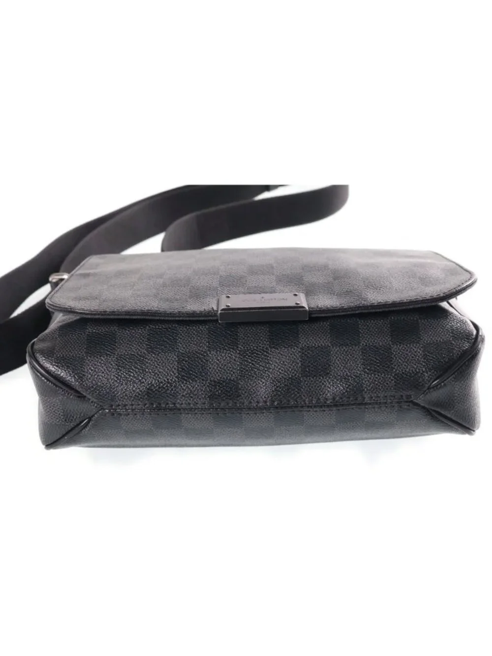 Louis Vuitton Damier Graphite District PM Shoulder Bag Black Leather Silver